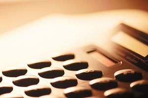 古物商（写真商）許可を得て営業